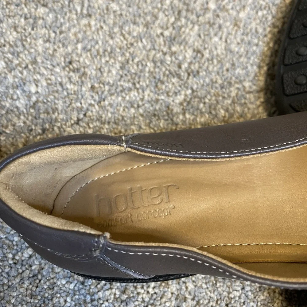 Hotter Loafer Size 7 EU 38 Taupe Leather Slip On Comfort Everyday Casual